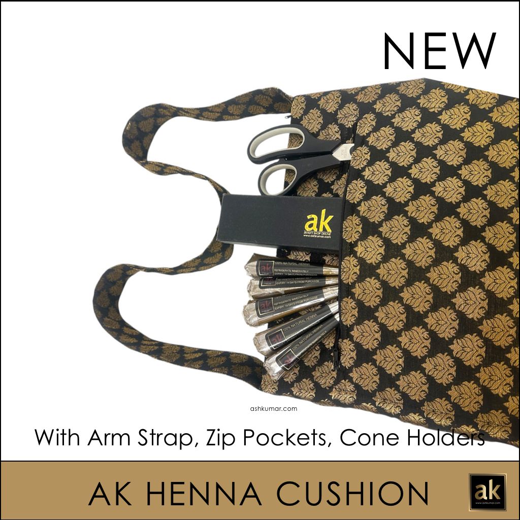 AK HENNA ARTIST CUSHION - BLACK & GOLD